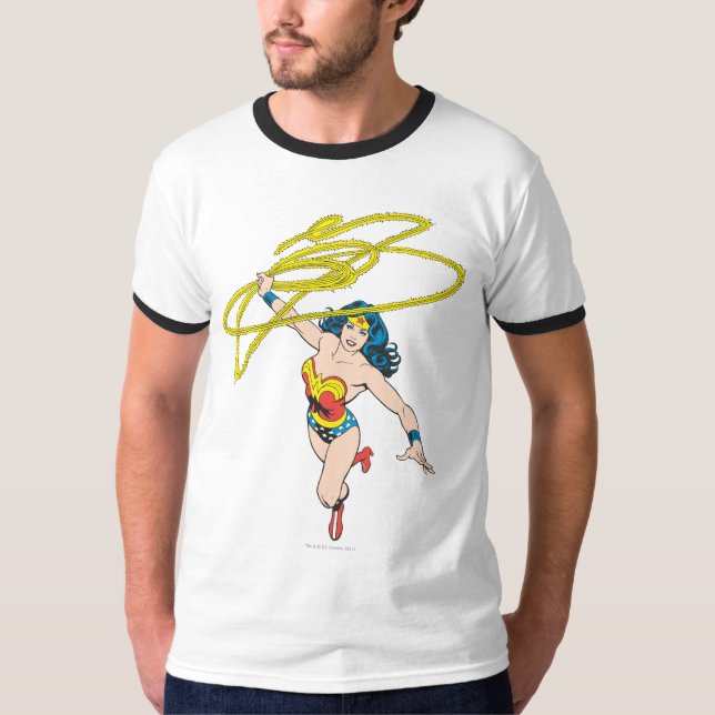 Wonder Woman Holds Lasso 2 T-Shirt (Vorderseite)