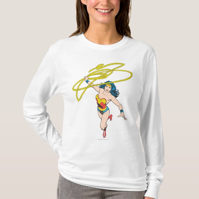 Wonder Woman Holds Lasso 2 T-Shirt (Vorderseite)