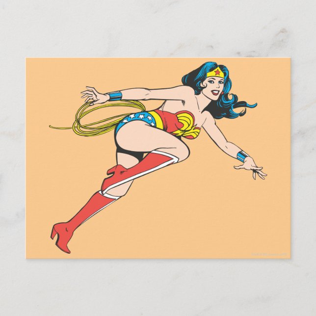 Wonder Woman Leap Right Postkarte (Vorderseite)