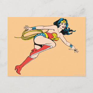 Wonder Woman Leap Right Postkarte