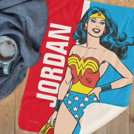 Wonder Woman Stehend Sherpadecke