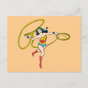 Wonder Woman Swinging Lasso Postkarte