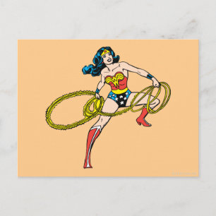 Wonder Woman Swinging Lasso rechts Postkarte