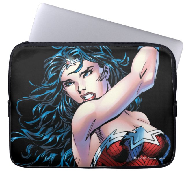 Wonder Woman Swinging Sword Laptopschutzhülle (Vorderseite)
