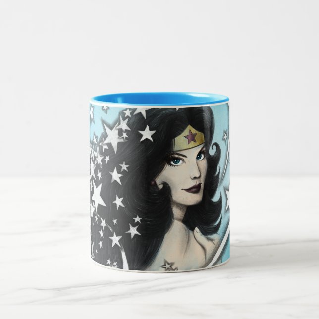 Wonder Woman und Stars Zweifarbige Tasse (Mittel)