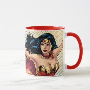 Wonder Woman Wearing Cape Tasse