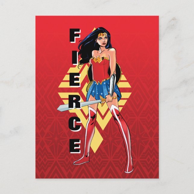 Wonder Woman with Sword - Fierce Postkarte (Vorderseite)
