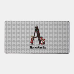 Wonderland Alice & Queen of Hearts Letter A Schreibtischunterlage