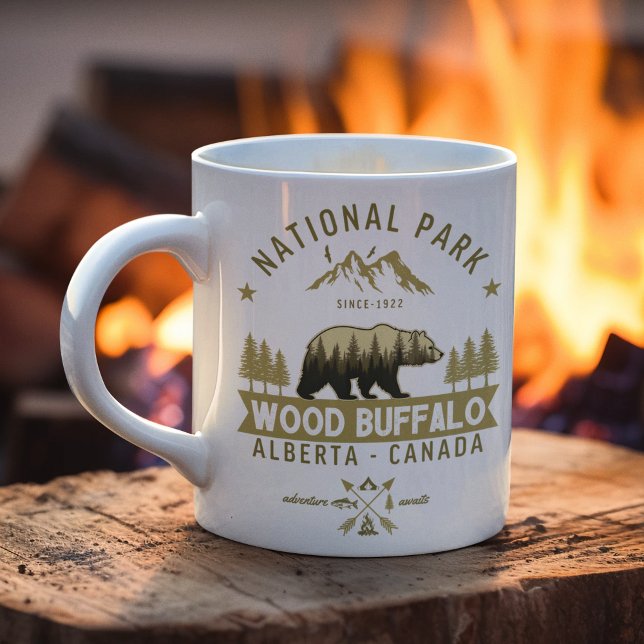 Wood Buffalo National Park Vintage Bear Kaffeetasse (Von Creator hochgeladen)
