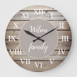 Wood Roman Numerals Family Name Custom Große Wanduhr