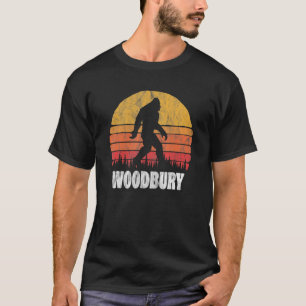 Woodbury Vintag Aighties Bigoot Retro Sunset T-Shirt