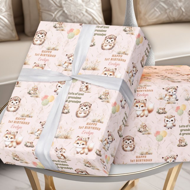 Woodland Animals Pastel Girl Geburtsname Geschenkpapier (Woodland Animals Pastel Girl 1st or any Birthday custom Name Wrapping Paper)