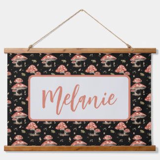 Woodland Frogs & Fly Agaric Mushrooms Watercolor Wandteppich Mit Holzrahmen