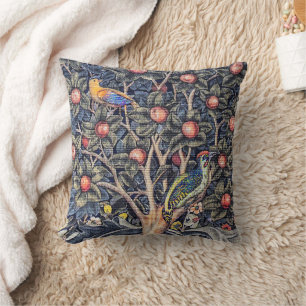 Woodpecker William Morris Throw Pillow Kissen