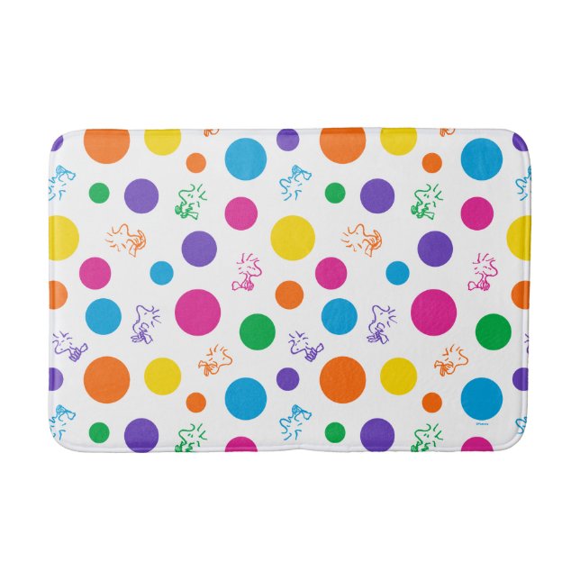 Woodstock Rainbow Polka Dot Pattern Badematte (Vorderseite)