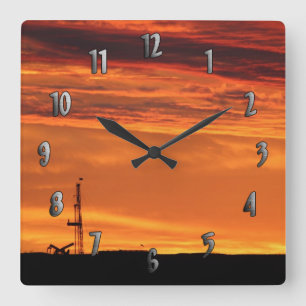Workover Rig at Sunset (with numbers) Clock Quadratische Wanduhr