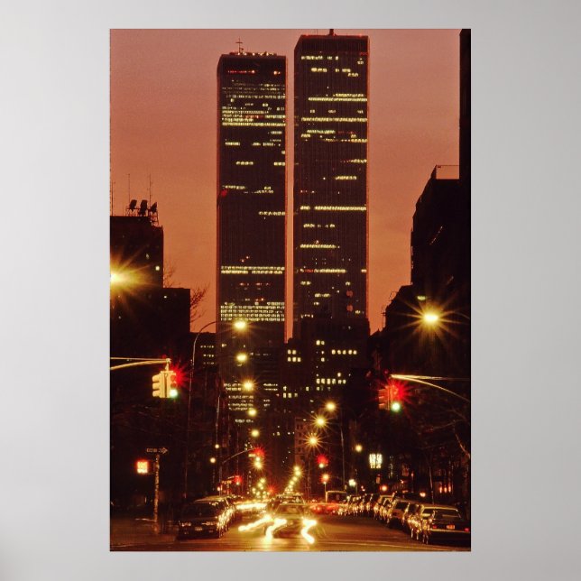 World Trade Center in der Abenddämmerung Poster (Vorne)