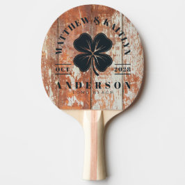 Worn Barn Wood Irish Lucky Clover Wedding Crest Tischtennis Schläger