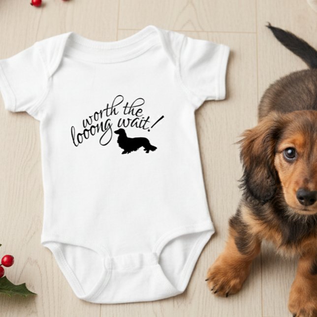 Worth the Long Wait Dackel Neugeborenes Geschenk B Baby Strampler (Long hair wiener dog sibling - worth the long wait!)