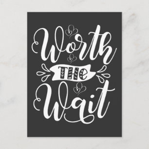 Worth the Wait Outfit, Regenbogenbaby-Ankündigung Postkarte