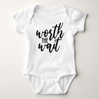 Worum es geht, Baby Bodysuit - Sweet Baby Baby Strampler