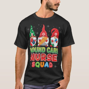 Wound Care Krankenwagen Squad Weihnachtsgnomen Ugl T-Shirt