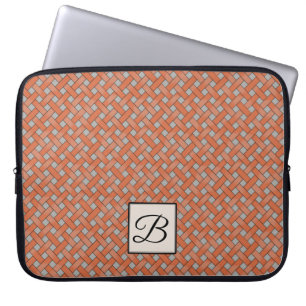 Woven Orange Rattan auf Custom Gray mit Monogram Laptopschutzhülle