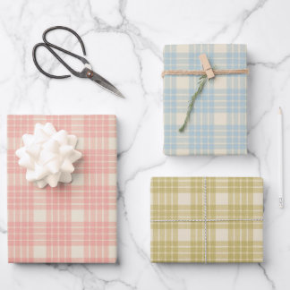Wrapping retro gingham paper for Christmas Geschenkpapier Set