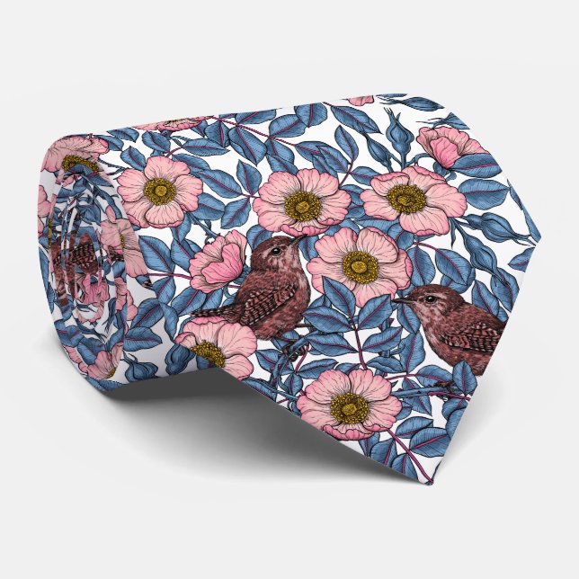 Wrens in den Rose Krawatte (Gerollt)