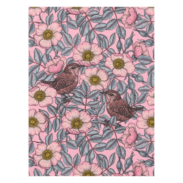 Wrens in den Rose Tischdecke (Vorderseite)