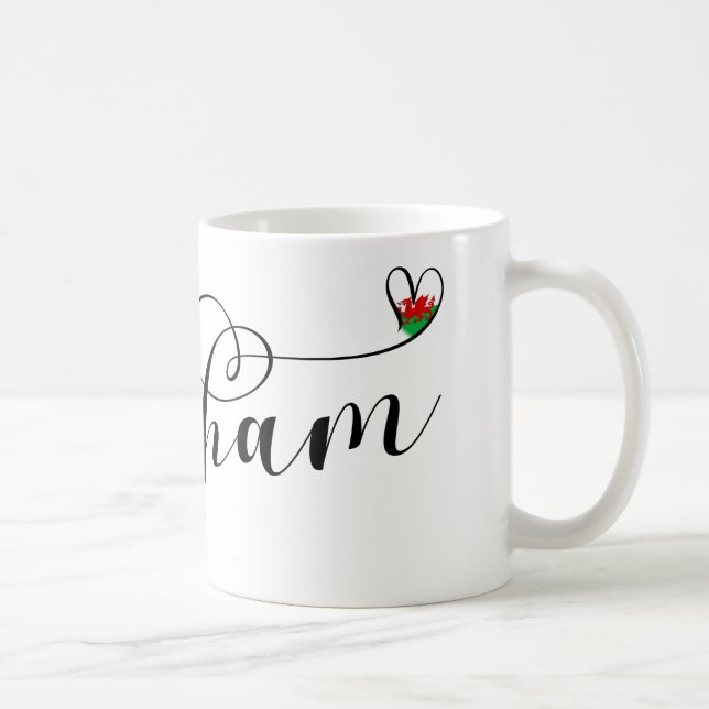 Wrexham Script Schriftart, walisische Flagge im He Kaffeetasse (Rechts)