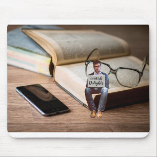 Writer at Work / Writish Delights (© Mira) Mousepad