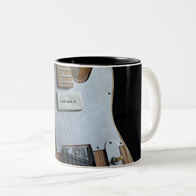 Wunderbare Gitarre Zweifarbige Tasse (VorderseiteRechts)