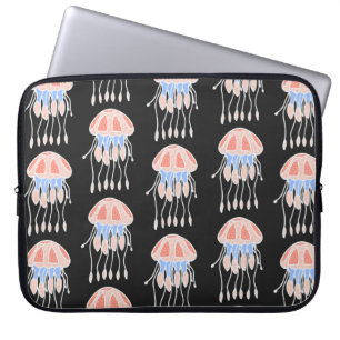 Wunderbares vintage nahtloses Muster von Quallen.  Laptopschutzhülle