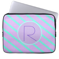 Wunderliche weich-Grundlegende Monogramm R-Laptop