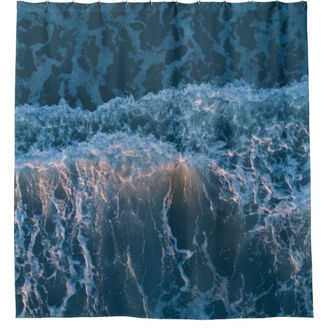 Wunderschöne blaue Waves Duschvorhang (Vorderseite)
