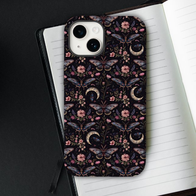 Wunderschöne Motten Blumen und Monde Muster Case-Mate iPhone Hülle (Von Creator hochgeladen)