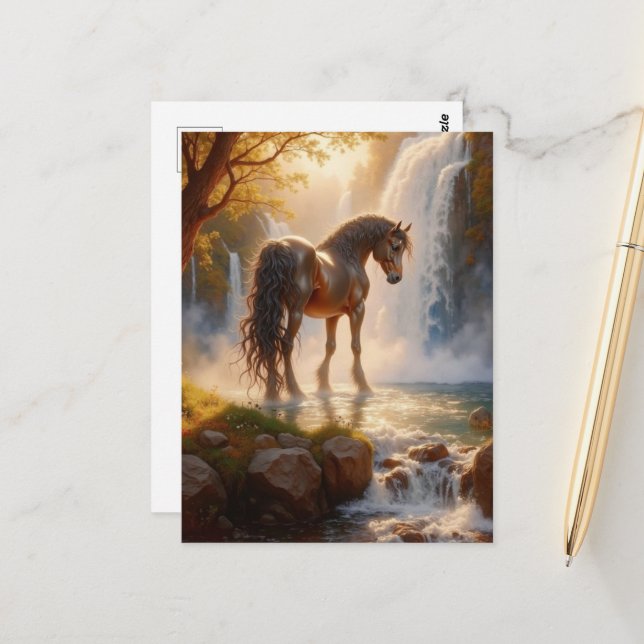 Wunderschönes braunes Pferd am Wasserfall Postkarte (Vorderseite/Rückseite Beispiel)