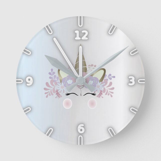 Wunderschönes Silver Magical Floral Unicorn Runde Wanduhr (Vorderseite)