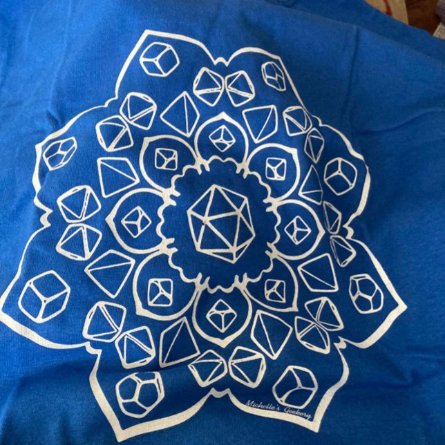 Würfel Mandala in Weiß T-Shirt (Von Creator hochgeladen)