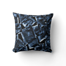 Wurfkissen mit geometrischem Design