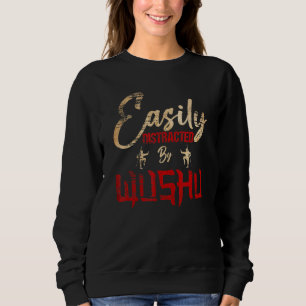 Wushu leicht von Wushu abgelenkt Sweatshirt