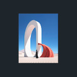 Wüste Arcana: Spione der Reflexion Leinwanddruck<br><div class="desc">Entdecken Sie "Wüstenarcana: Spires of Reflection", ein evokativer Kunstdruck, der die Einfachheit der Wüste mit der Komplexität des menschlichen Einfallsreichtums in Einklang bringt. An vorderster Front denkt eine in Schwarz verkleidete Einzelfigur über ein Paar miteinander verflochtener Türme: eine unberührte und weiße, steil abfallende Himmelsrichtungen, und die andere eine Kaskade von...</div>