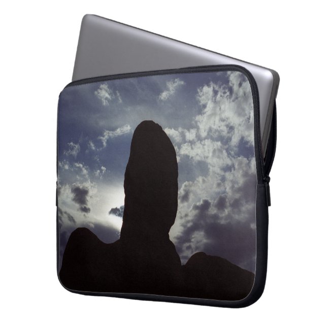 Wüste Silhouette:Nationalpark Arches Laptopschutzhülle (Vorderseite Links)