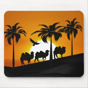 Wüsten-Kamele am Sonnenuntergang Mousepad
