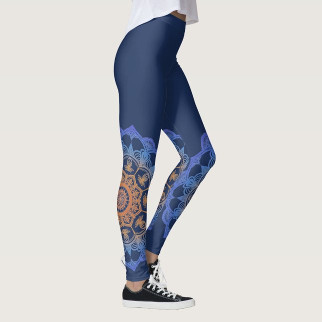 Wüsten-Mandala durch Megaflora Entwurf Leggings (Rechts)