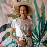Wüstenchic-T - Shirt<br><div class="desc">Wüste Chic T - Shirt - Lass uns, mit diesem "sandbedeckten" Wüstenchic-Thema in Shirt die Stacheln aus deiner Modewahl zu nehmen. Bringen Sie die Boho-Villen der Wüste mit dieser Erwärmung und stilvollem Design an. Mit trockenen Blumen und Kakteen in sehr geschmackvollen, weichen Grün- und Rosatönen. Halten Sie sich also an...</div>
