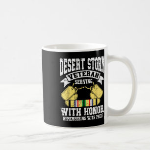 Wüstensturm Veteran, der mit Ehrenpersisch Wa serv Kaffeetasse