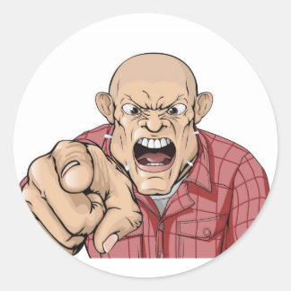 Wütender Mann mit rasiertem Kopf, der schreiend un Runder Aufkleber