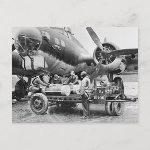 WW2 Flugzeug und Crew: 1940er Postkarte